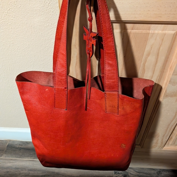 Frye Orange-Red Leather Tote with Front Slip Pocket - Picture 3 of 7